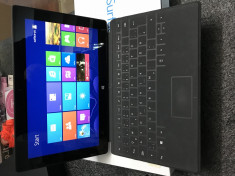 Tablet2 Microsoft Surface win RT +Office Home 2013 cu tastatura foto