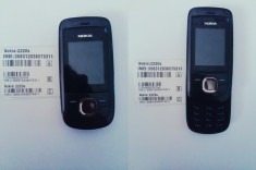 Telefon Nokia 2220s original / necodat / rosu sau negru / folie ecran foto