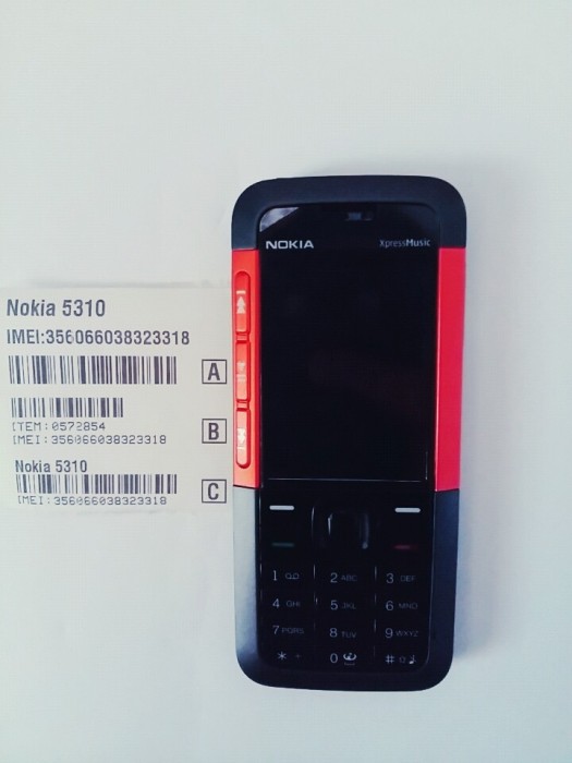 Telefon Nokia 5310 negru cu rosu / functioneaza in orice retea