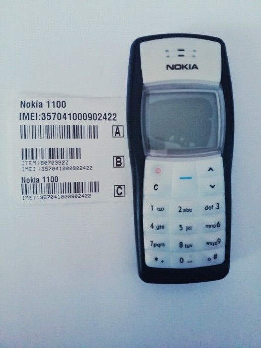 Telefon Nokia 1100 negru / functioneaza in orice retea / reconditionat