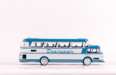 Macheta autobuz Isobloc 656 DH - 1956 scara 1:43 foto