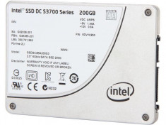 Solid State Driver (SSD) Intel S3700 200GB SATA-III 2.5 inch foto