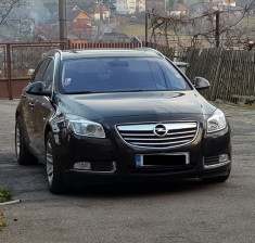 Opel Insignia ST, piele, bixenon , trapa panoramica,garantie 12 luni!! foto