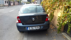 Renault clio foto