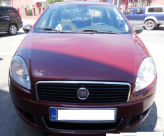 AUTOTURISM FIAT LINEA foto