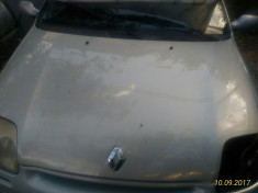 Dezmembrez Renault Clio 2002 foto