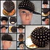 Șapcă Dama Neagră Punk cu 300 Ținte, Țepi &amp; Capse Aurii, Cozoroc Metalic. Sepci Femei Snapback Rock/Gothic