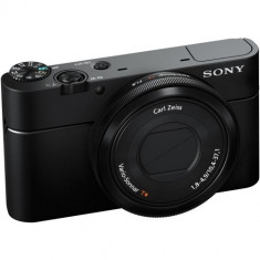 Camera foto Sony DCS-RX100 III Black, 20.2 MP, CMOS 1&amp;#039; (13.2 x 8.8 mm), 2.9x optical zoom, 3&amp;#039; TFT LC foto