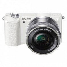 Aparat Foto Mirrorless Sony Alpha A5100 + SEL 16-50mm White foto