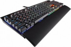 Tastatura pentru Jocuri mecanica Corsair K70 Cherry MX LUX RGB - Ro?u- NA foto