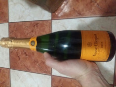 Veuve Clicquot Brut! Original 100% foto