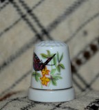 Degetar din portelan, de colectie - tematica : fluturi, Decorative