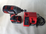 Masina de infiltrat cu inpact Milwaukee M18 BS