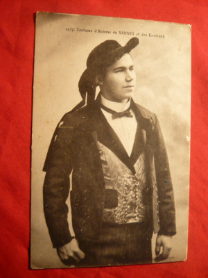 Ilustrata Costum national din Vannes Franta inc.sec.XX foto