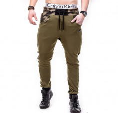 Pantaloni pentru barbati de trening, cu insertii de camuflaj, army, stil militar, cu banda jos - P277 foto