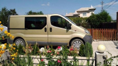 furgoneta opel vivaro mixta foto