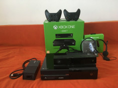 XBOX ONE+KINECT+ 2 CONSOLE+ 2 JOCURI foto