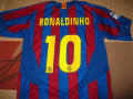 Tricou fotbal FC Barcelona nike Ronaldinho | arhiva Okazii.ro