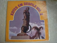 XOTES EM DESFILE Vol. 2 - Vinil LP Brasil foto