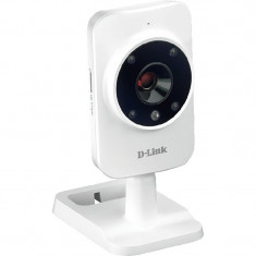 Camera IP wireless, HD, Day and Night, Indoor, D-Link &amp;quot;DCS-935LH&amp;quot; (include timbru verde 1 leu) foto