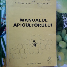 MANUALUL APICULTORULUI , ANUL 1975 .