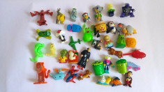 Lot mixt figurine surprize ou Kinder, plastic, colectie si alte jucarii marunte foto