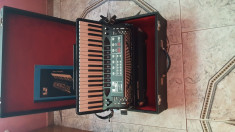 Acordeon electronic midi dynamic foto