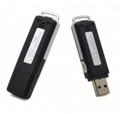 Mini reportofon in forma de stick USB 8GB foto