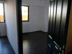 Apartament cu 2 camere foto