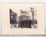 Bnk foto - Buzau - Parcul Crang - Leoaica si caprioara, Alb-Negru, Romania 1900 - 1950, Cladiri