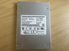 SSD gaming Toshiba 256gb Internal Solid State Drive SSD 2.5&amp;quot; THNSFJ256GCSU foto