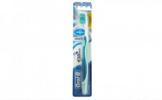 ORAL B PERIUTA DINTI 3D WHITE foto