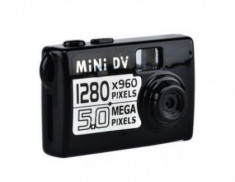 Mini camera video cu functie de detectare a miscarii foto