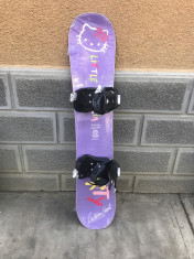 Placa snowboard Arty hello kitty 136cm cu legaturi Rossignol noi foto