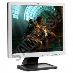 Monitor LCD HP Compaq 17&amp;quot; LE1711, 1280 x 1024, VGA, 5ms, Cabluri Incluse foto