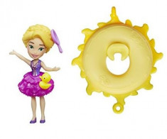 Figurina Hasbro Disney Princess Mini Figure Little Kingdom Floating Cutie Rapunzel foto