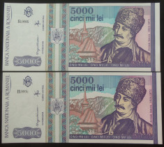 Lot / Set 2 Bancnote Serii Consecutive 5000 Lei- ROMANIA, anul 1993 *cod 617 UNC foto