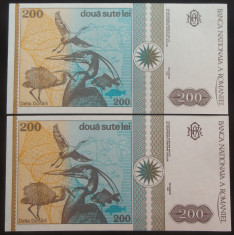 Lot / Set 2 Bancnote Serii Consecutive 200 Lei- ROMANIA, anul 1992 *cod 621 UNC foto