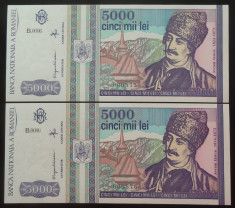 Lot / Set 2 Bancnote Serii Consecutive 5000 Lei- ROMANIA, anul 1993 *cod 629 UNC foto