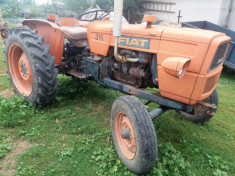 Tractor Fiat 315 foto