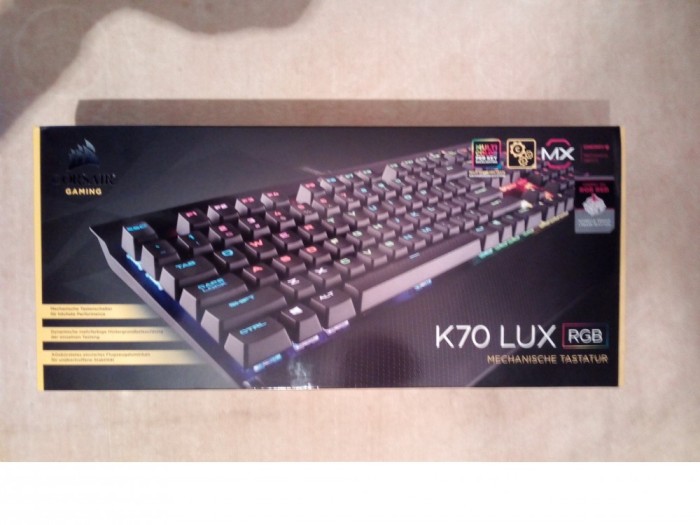 Tastatura Corsair K70 LUX RGB - Cherry MX RGB RED - LED RGB (CH-9101010-DE) foto mare Tastatura Corsair K70 LUX RGB - Cherry MX RGB RED - LED RGB (CH-9101010-DE) foto mare