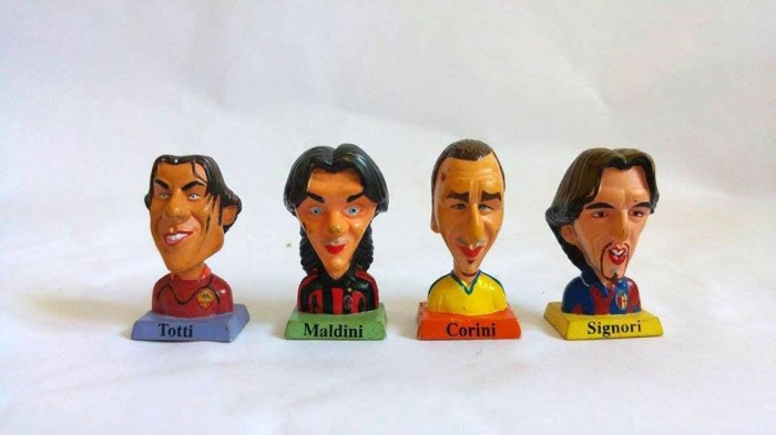 Lot 4 figurine fotbalisti Italia bust Totti, Maldini, Corini, Signori, 4cm, G.P.
