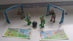 Kinder K093 - Set fotbalisti cu porti si minge + BPZ K96N103 N104 foto
