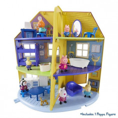 Set Jucarii Peppa Pig Peppa S Family Home foto