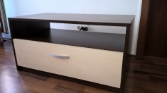 Comoda TV maro moderna living foto