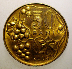 2.487 MOLDOVA 50 BANI 2005 XF/AUNC foto