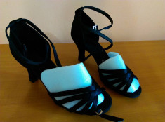Pantofi (sandale) de dans negre marimea 36-noi! foto