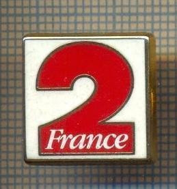 Z1182 INSIGNA - ,,2 FRANCE&amp;quot; - POST DE TELEVIZIUNE FRANCEZ-ARTHUS BERTRAND PARIS foto