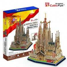 Catedrala Sagrada Familia Spania - Puzzle 3D - 194 de piese foto