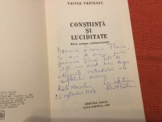 carte cu autograf si dedicatie - Constinta si luciditate de Vasile Frateanu ! foto